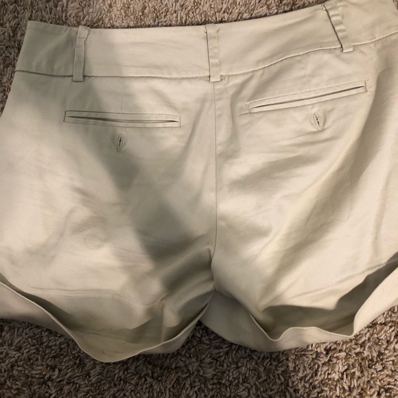 Super cute summer shorts - Picture 2 of 3